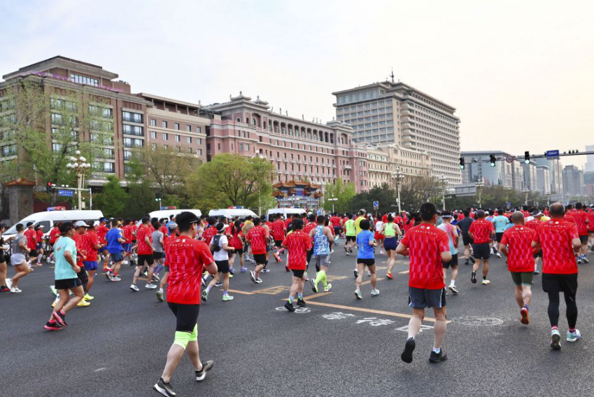 米兰体育网：米兰球队战术分析与解读